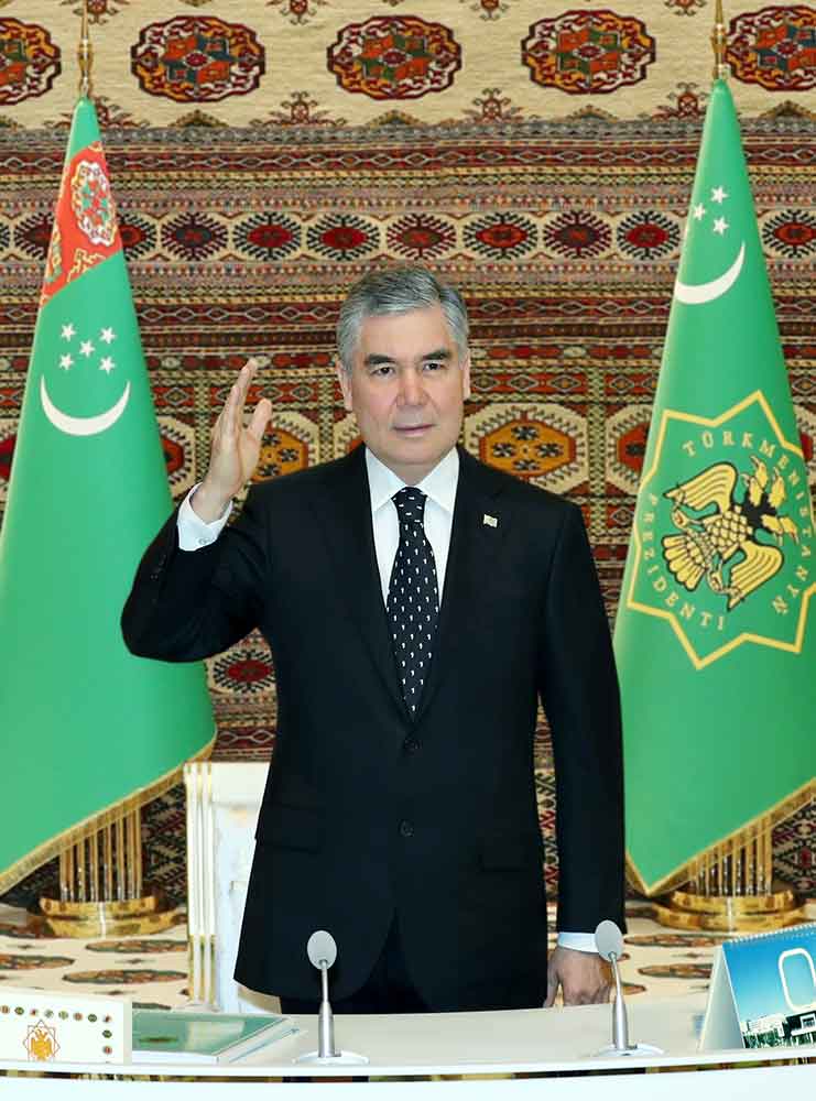 Türkmenistanyň Prezidenti Gurbanguly Berdimuhamedow: — Parahatçylyk we ynanyşmak ýylynda biz bellän beýik maksatlarymyza ynamly ýeteris